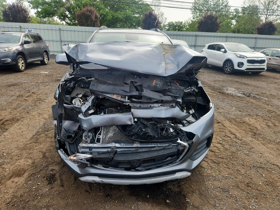 2019 Chevrolet Trax მანქანა იყიდება აუქციონზე, vin: KL7CJPSB9KB717745, აუქციონის ნომერი: 54077316