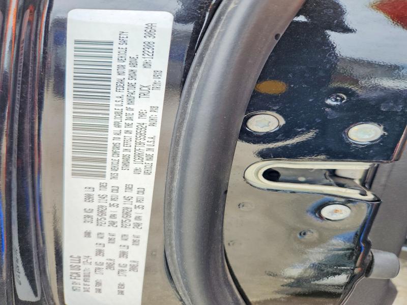 52962356 :رقم المزاد ، 1C6RR7FT8FS585924 vin ، 2015 Ram 1500 مزاد بيع