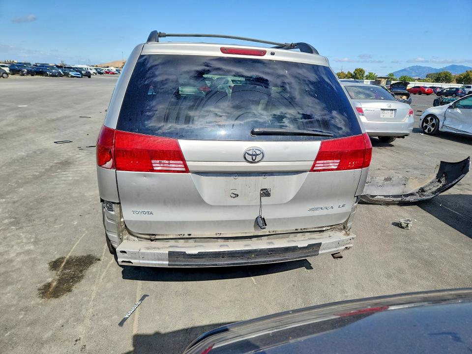 Продажа на аукционе авто 2005 Toyota Sienna, vin: 5TDZA23C15S224064, номер лота: 55624956