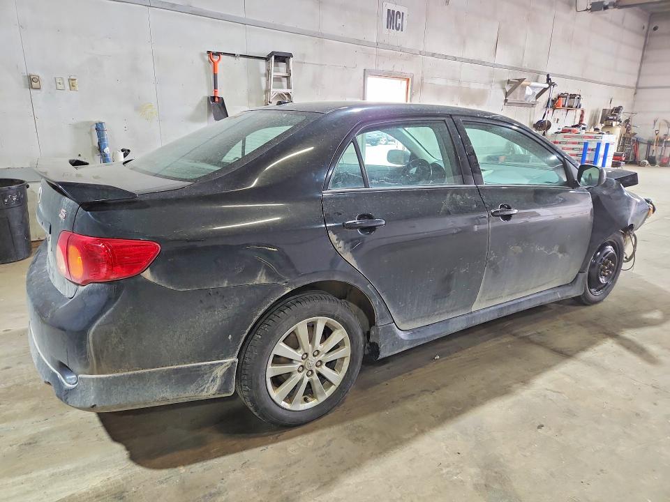 52469536 :رقم المزاد ، 2T1BU4EE1AC427316 vin ، 2010 Toyota Corolla مزاد بيع