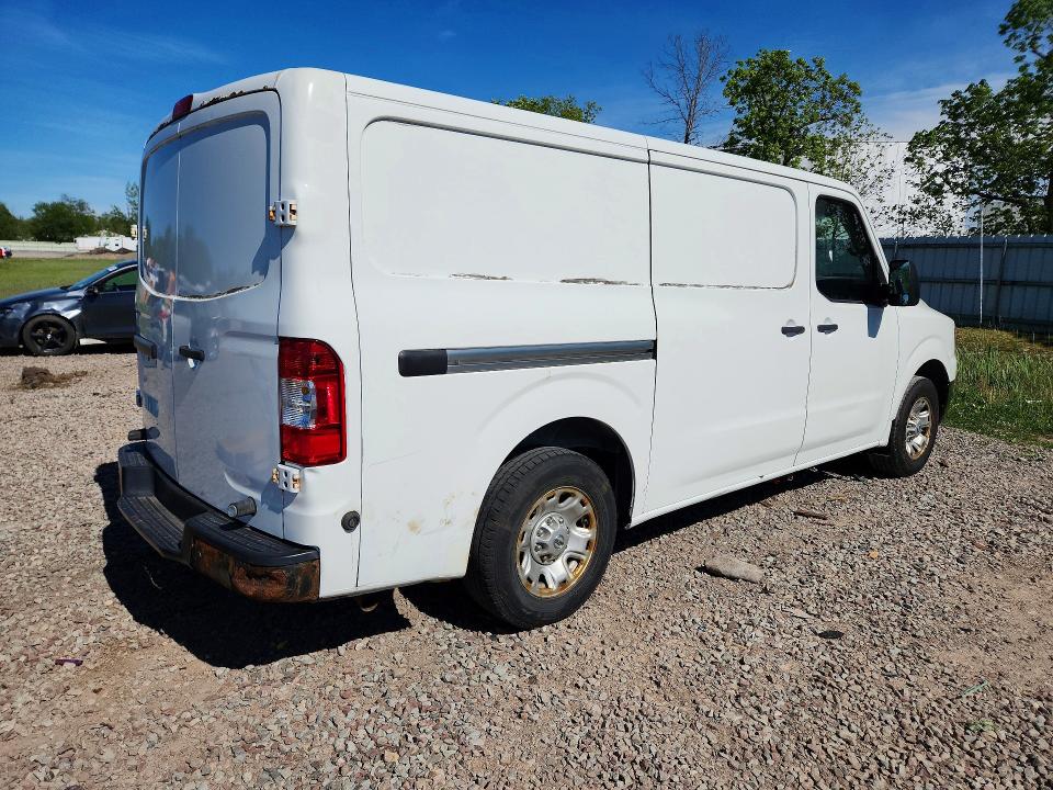 54678896 :رقم المزاد ، 1N6BF0KY8HN807470 vin ، 2017 Nissan Nv مزاد بيع