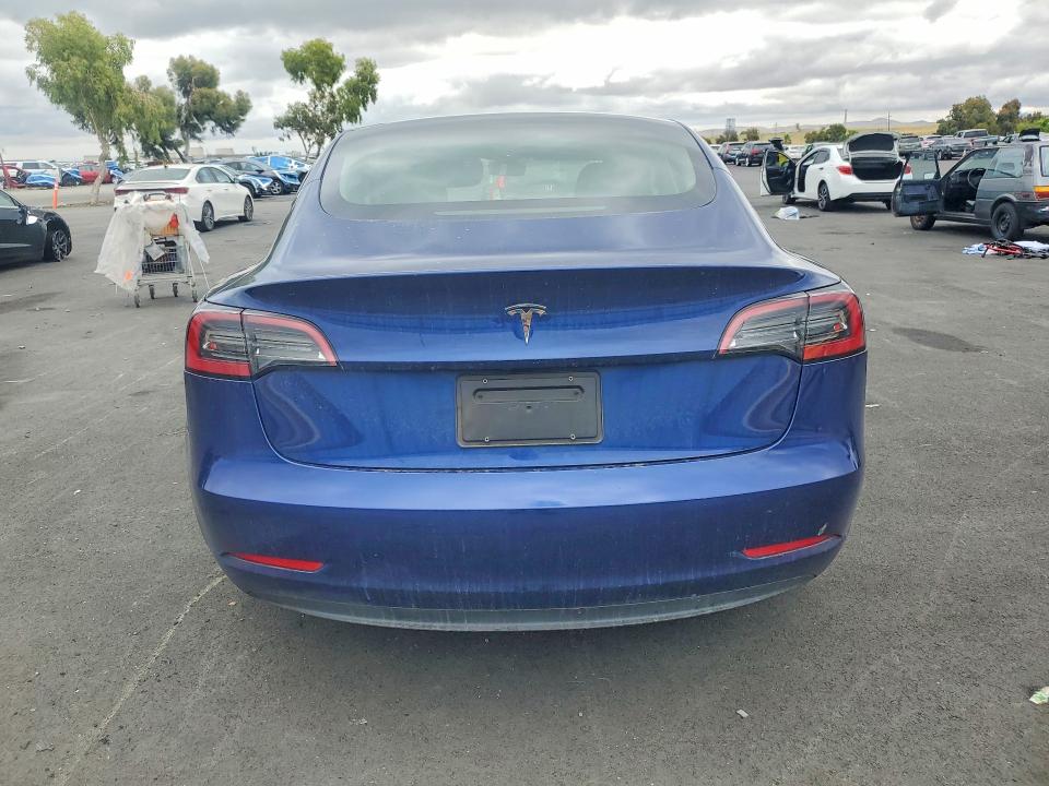 54985486 :رقم المزاد ، 5YJ3E1EA0PF696652 vin ، 2023 Tesla Model 3 مزاد بيع