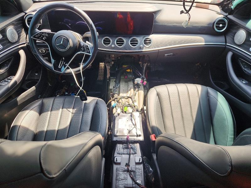 52547836 :رقم المزاد ، W1KZH6AB0MA999230 vin ، 2021 Mercedes-benz E مزاد بيع