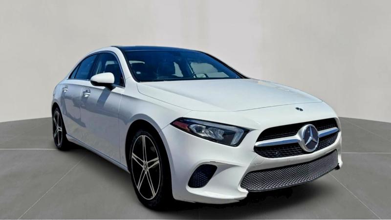 Продажа на аукционе авто 2020 Mercedes-benz A, vin: W1K3G4EB3LJ231165, номер лота: 52513936