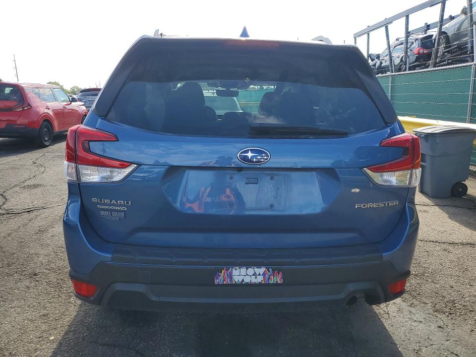 Продаж на аукціоні авто 2022 Subaru Forester, vin: JF2SKAEC9NH496437, номер лоту: 52973206