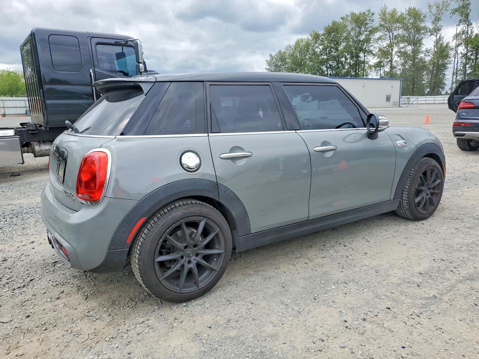 Продаж на аукціоні авто 2016 Mini Cooper, vin: WMWXU3C52G2D30359, номер лоту: 53994716