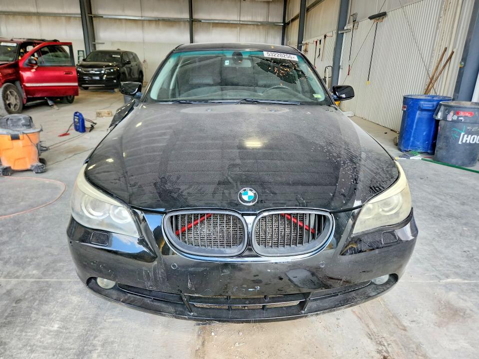 2005 Bmw 545 მანქანა იყიდება აუქციონზე, vin: WBANB33535CN63314, აუქციონის ნომერი: 53220256