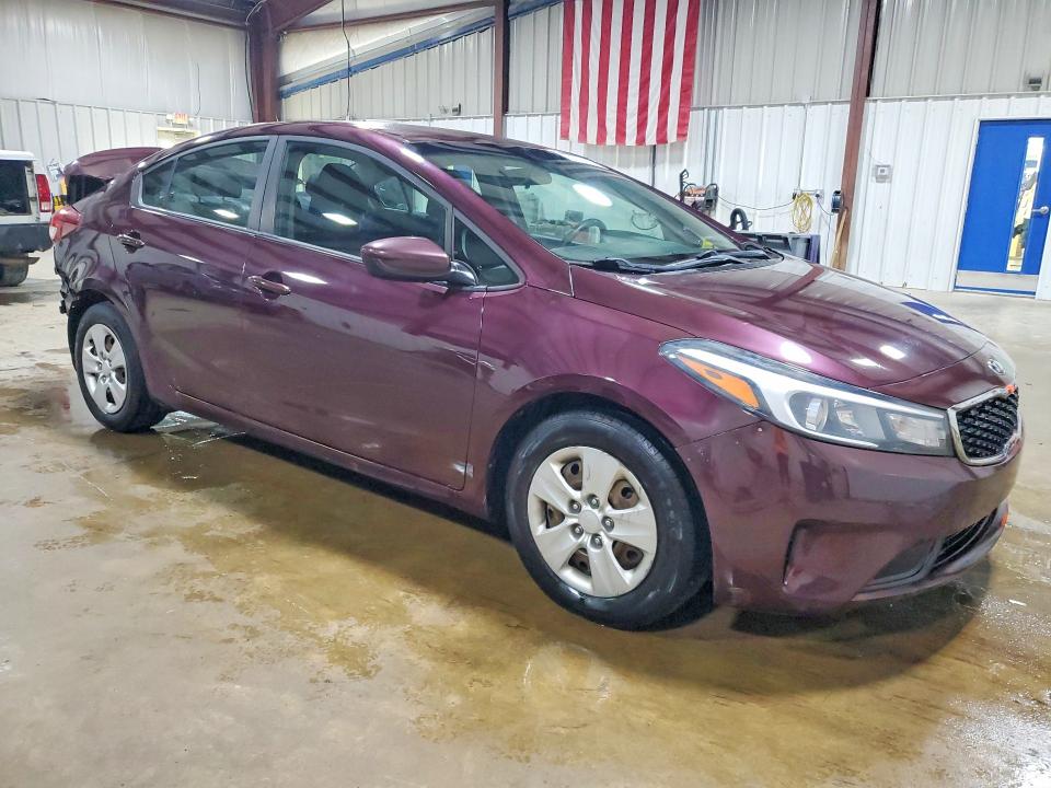 2018 Kia Forte მანქანა იყიდება აუქციონზე, vin: 3KPFK4A77JE178732, აუქციონის ნომერი: 53735316