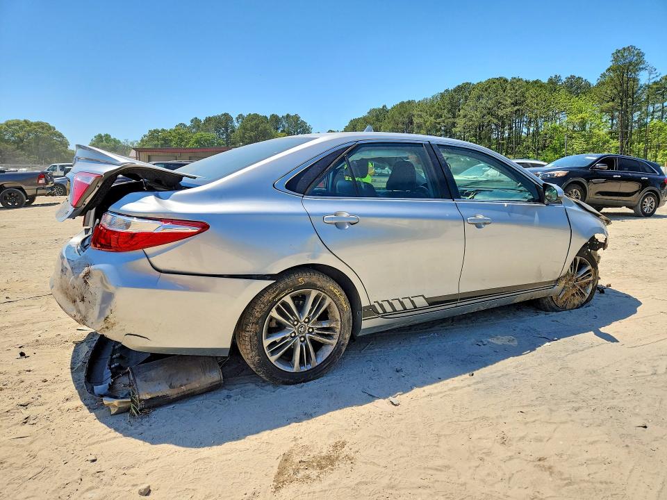 52606976 :رقم المزاد ، 4T1BF1FK2GU591663 vin ، 2016 Toyota Camry مزاد بيع