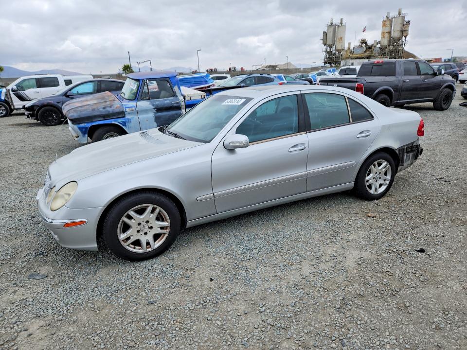 53665116 :رقم المزاد ، WDBUF65J33A249460 vin ، 2003 Mercedes-benz E مزاد بيع