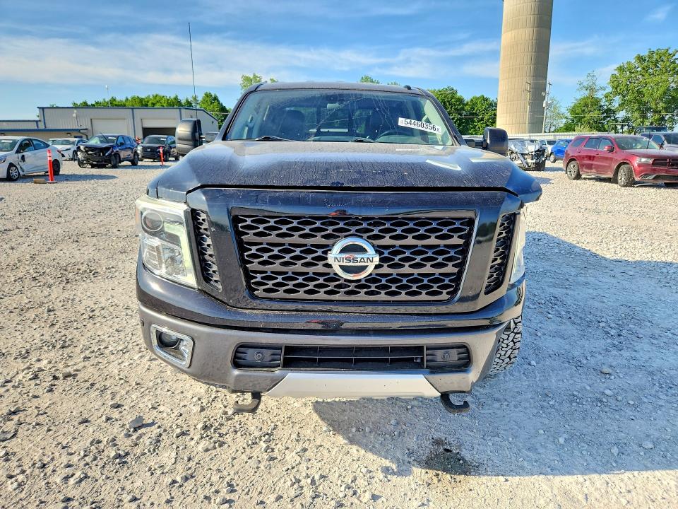 2017 Nissan Titan Xd მანქანა იყიდება აუქციონზე, vin: 1N6BA1F46HN539756, აუქციონის ნომერი: 54460356