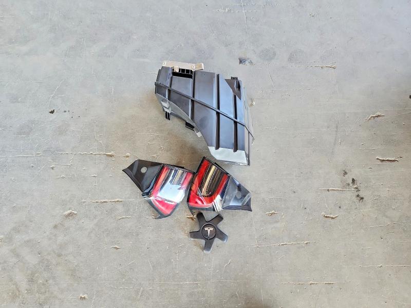 Продажа на аукционе авто 2018 Tesla Model 3, vin: 5YJ3E1EA6JF118210, номер лота: 54142636