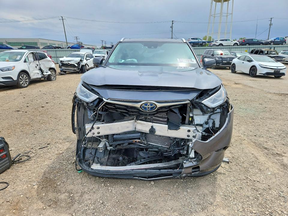 Продаж на аукціоні авто 2024 Toyota Highlander Hybrid, vin: 5TDEBRCH8RS603228, номер лоту: 52499316