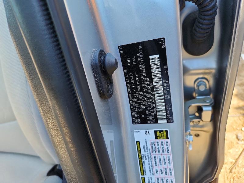 51875406 :رقم المزاد ، 7MUAAAAG4PV065742 vin ، 2023 Toyota Corolla Cross مزاد بيع
