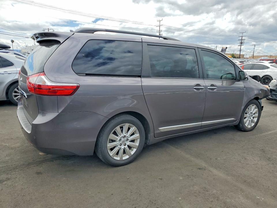 52252396 :رقم المزاد ، 5TDYK3DC5FS578216 vin ، 2015 Toyota Sienna مزاد بيع