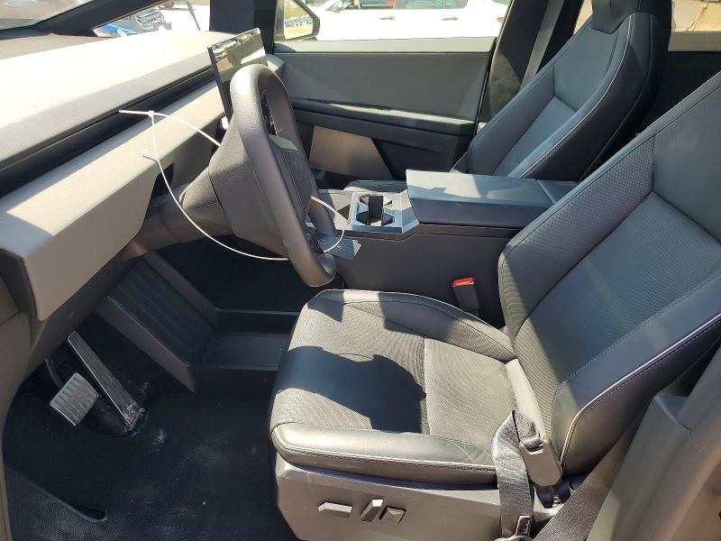 52369906 :رقم المزاد ، 7G2CEHED0RA055601 vin ، 2024 Tesla Cybertruck مزاد بيع