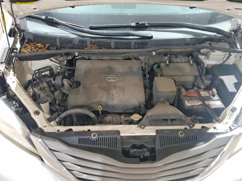 2013 Toyota Sienna მანქანა იყიდება აუქციონზე, vin: 5TDYK3DC7DS292705, აუქციონის ნომერი: 54857386