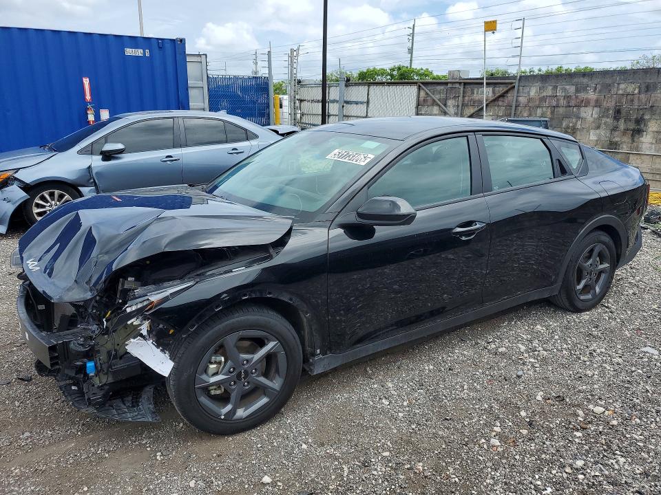 Продажа на аукционе авто 2025 Kia K4, vin: 3KPFT4DE2SE060189, номер лота: 53173106