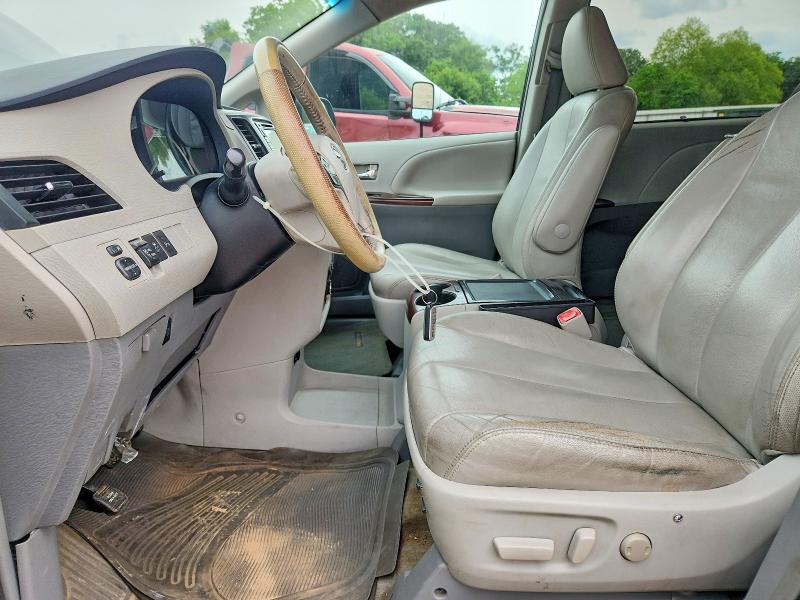 Продажа на аукционе авто 2013 Toyota Sienna, vin: 5TDYK3DC4DS323618, номер лота: 52769476