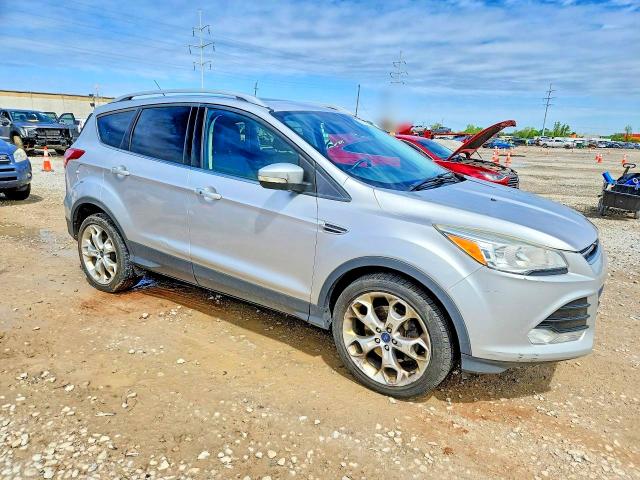 52735656 :رقم المزاد ، 1FMCU9J9XFUC58932 vin ، 2015 Ford Escape مزاد بيع