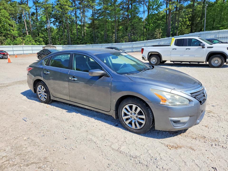 2014 Nissan Altima მანქანა იყიდება აუქციონზე, vin: 1N4AL3APXEC327879, აუქციონის ნომერი: 53668466