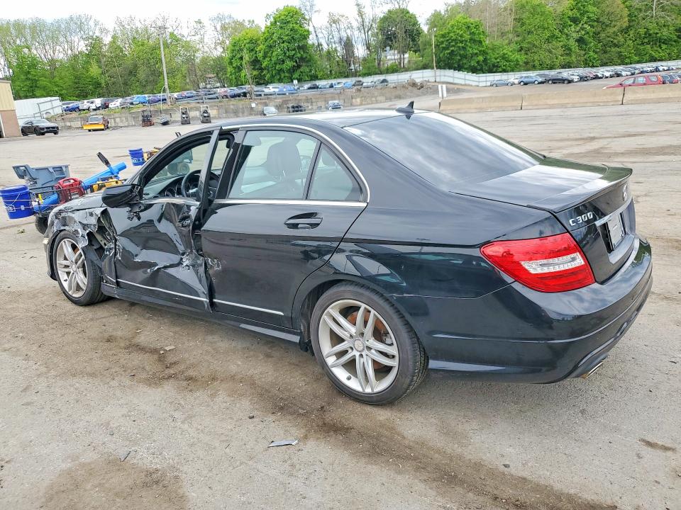 Продажа на аукционе авто 2014 Mercedes-benz C, vin: WDDGF8AB1EG253974, номер лота: 53251006