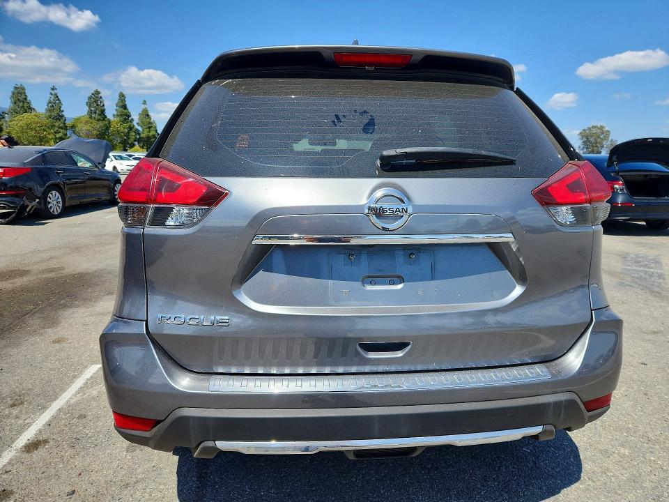 55456096 :رقم المزاد ، JN8AT2MT2HW406824 vin ، 2017 Nissan Rogue مزاد بيع