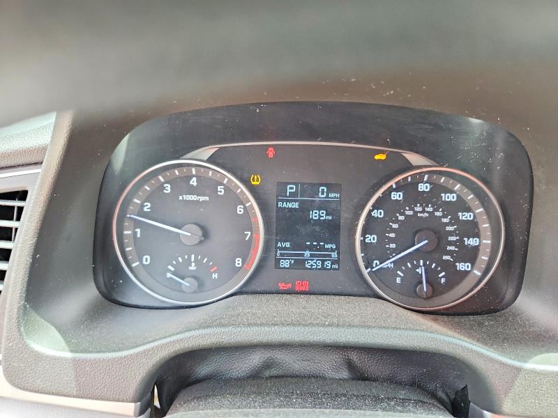 2017 Hyundai Elantra მანქანა იყიდება აუქციონზე, vin: 5NPD84LF8HH083001, აუქციონის ნომერი: 54076516