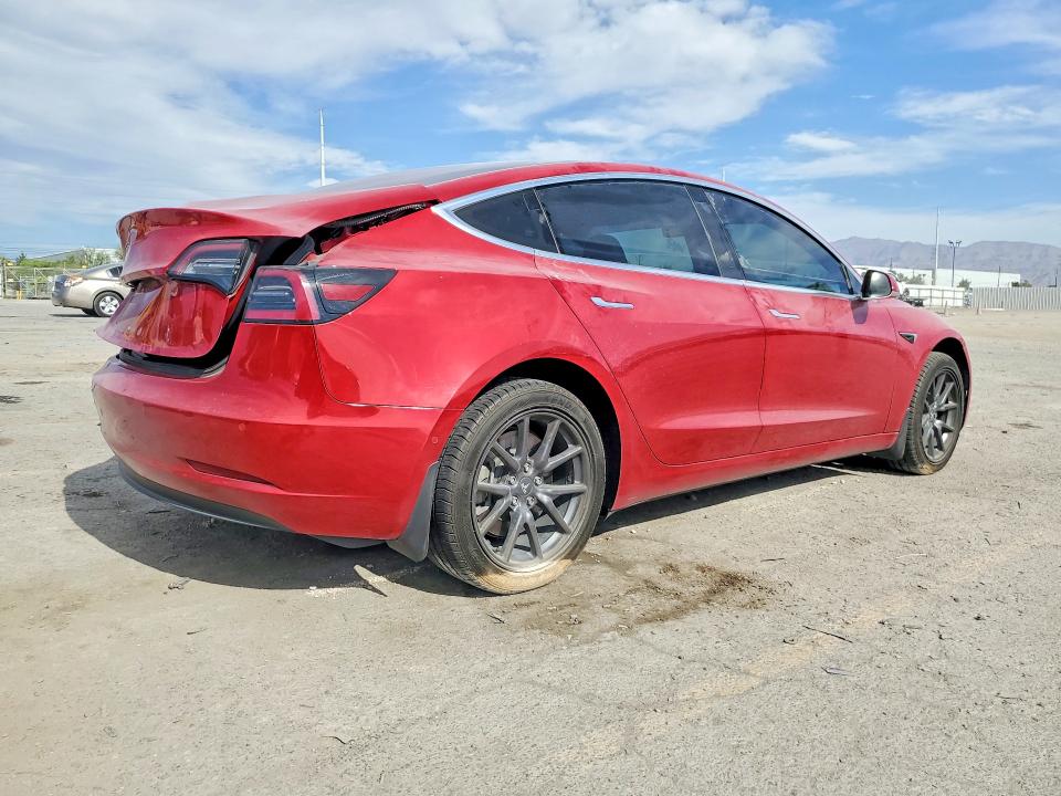 Продаж на аукціоні авто 2018 Tesla Model 3, vin: 5YJ3E1EA6JF045694, номер лоту: 53620516