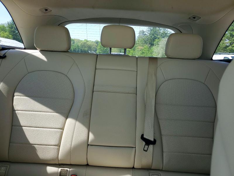 53943286 :رقم المزاد ، WDC0G4KBXJV040327 vin ، 2018 Mercedes-benz Glc مزاد بيع