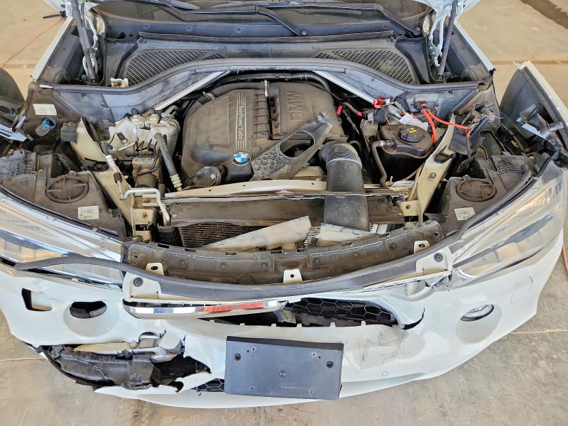 Продаж на аукціоні авто 2015 Bmw X5, vin: 5UXKR0C56F0P10100, номер лоту: 52382746