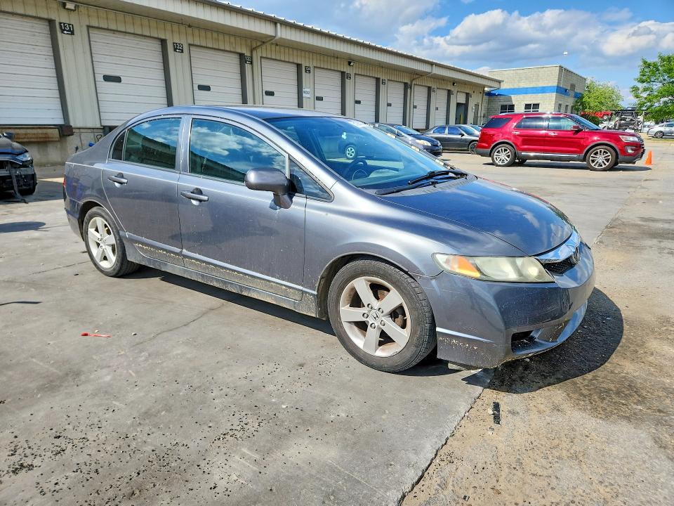 51288726 :رقم المزاد ، 19XFA1F6XBE045014 vin ، 2011 Honda Civic مزاد بيع