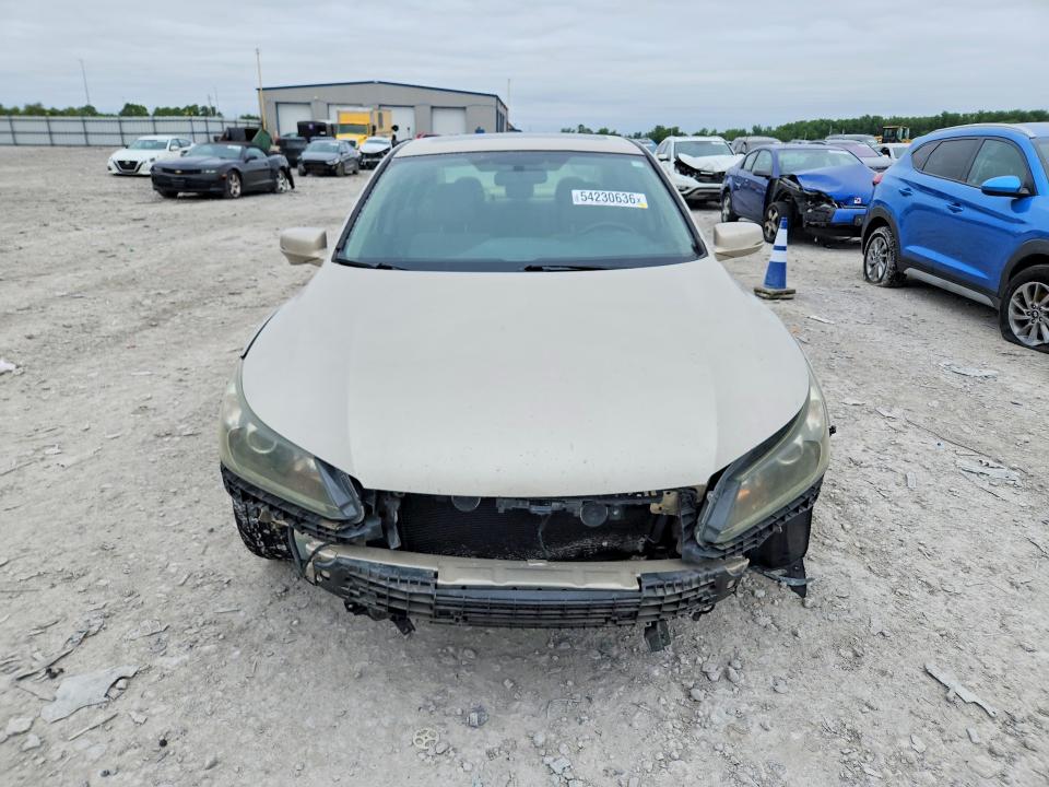 54230636 :رقم المزاد ، 1HGCR2F72FA049045 vin ، 2015 Honda Accord مزاد بيع