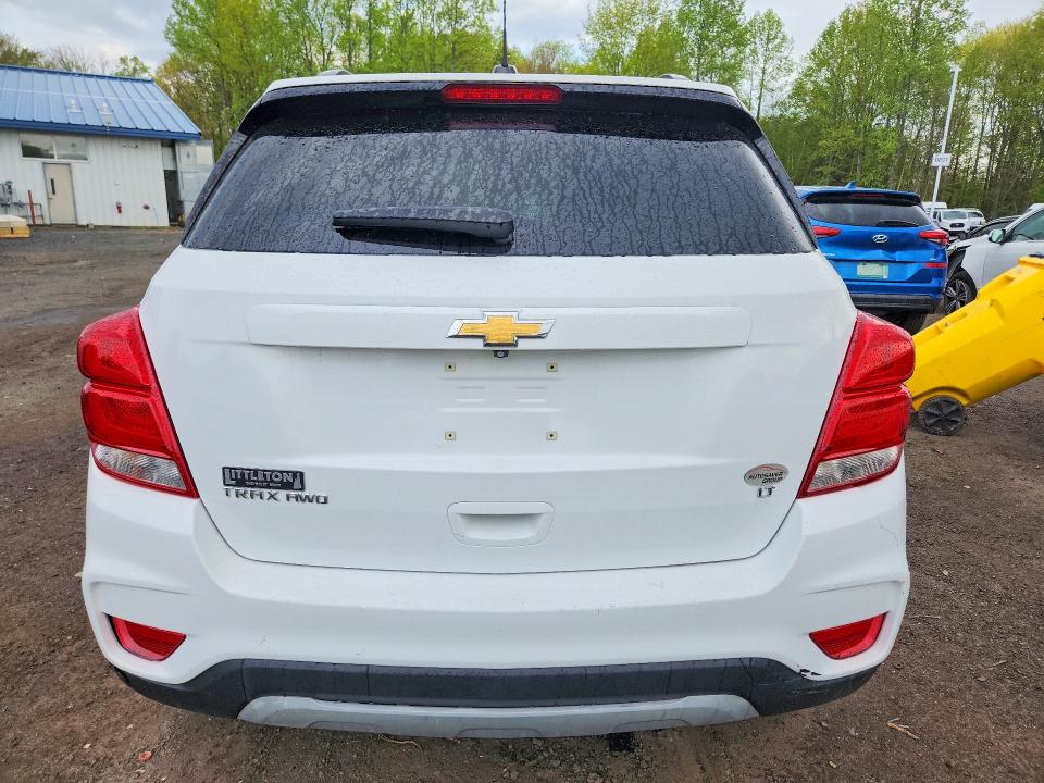 Продажа на аукционе авто 2018 Chev Trax, vin: KL7CJPSB8JB671890, номер лота: 52360336