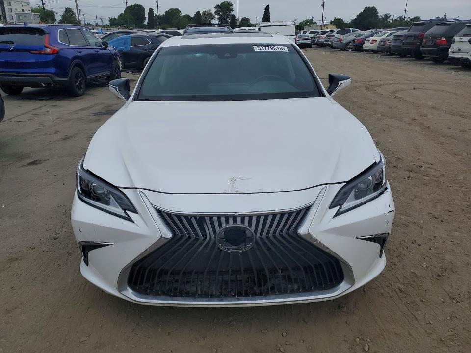 Продажа на аукционе авто 2024 Lexus Es 300h, vin: 58ADA1C16RU048203, номер лота: 53779616
