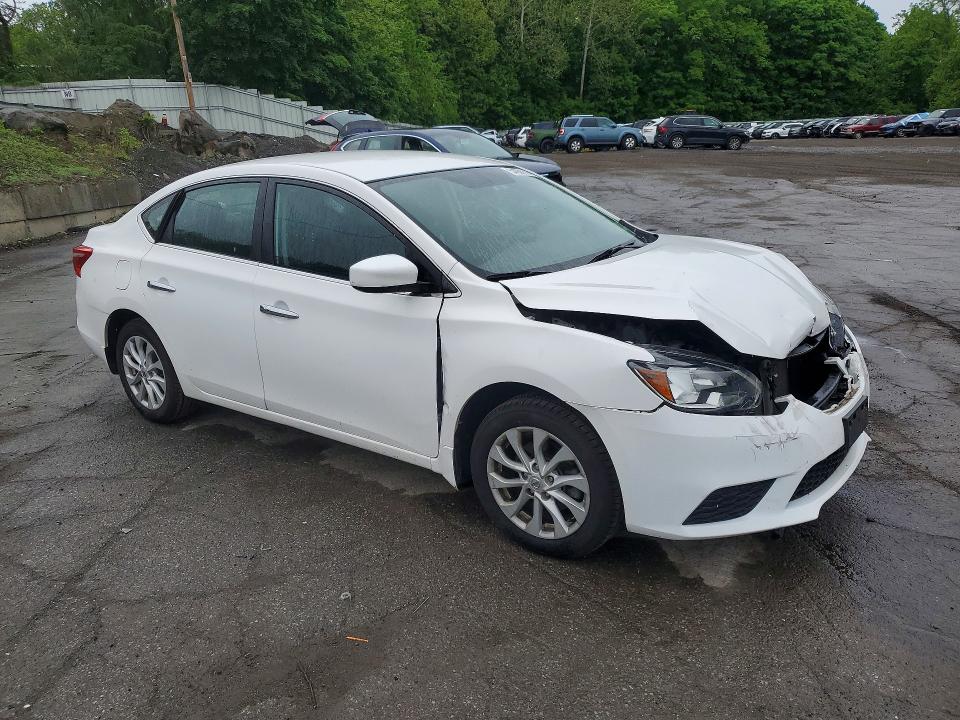 54631116 :رقم المزاد ، 3N1AB7AP6JL653796 vin ، 2018 Nissan Sentra مزاد بيع