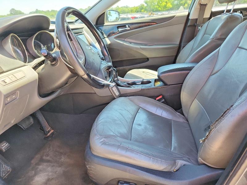 52179926 :رقم المزاد ، 5NPEC4AB7DH557842 vin ، 2013 Hyundai Sonata مزاد بيع