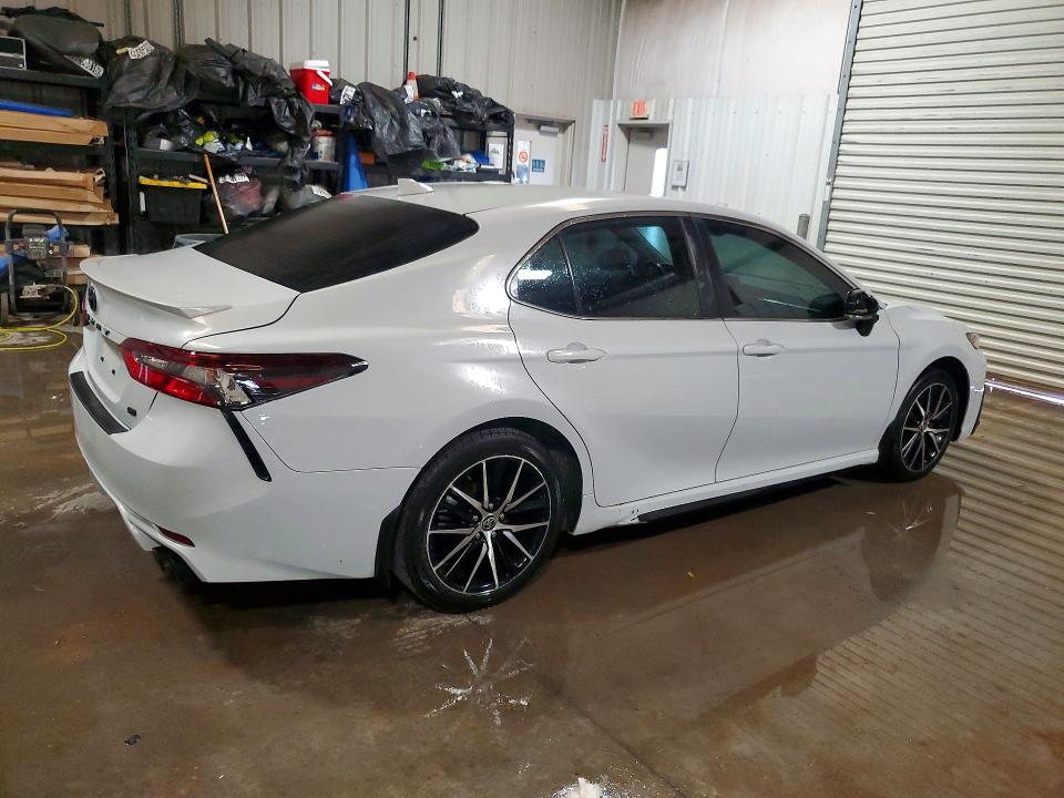 Продажа на аукционе авто 2024 Toyota Camry, vin: 4T1G11AK6RU192138, номер лота: 54166786