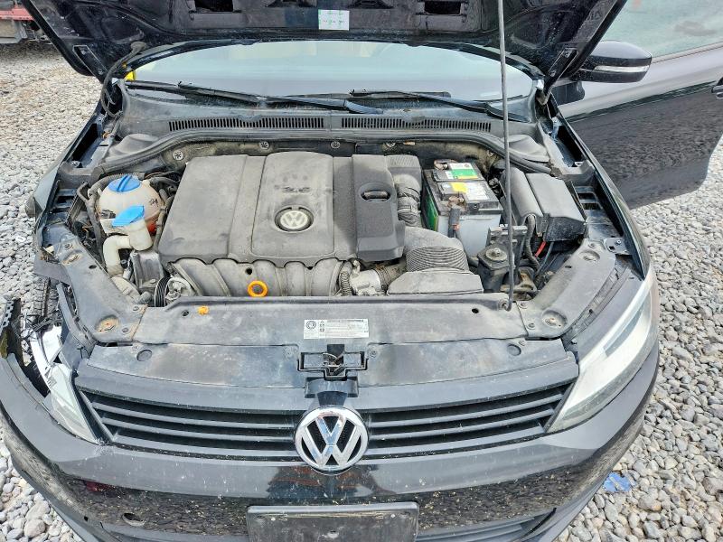 54769036 :رقم المزاد ، 3VWBX7AJ5BM394662 vin ، 2011 Volkswagen Jetta مزاد بيع