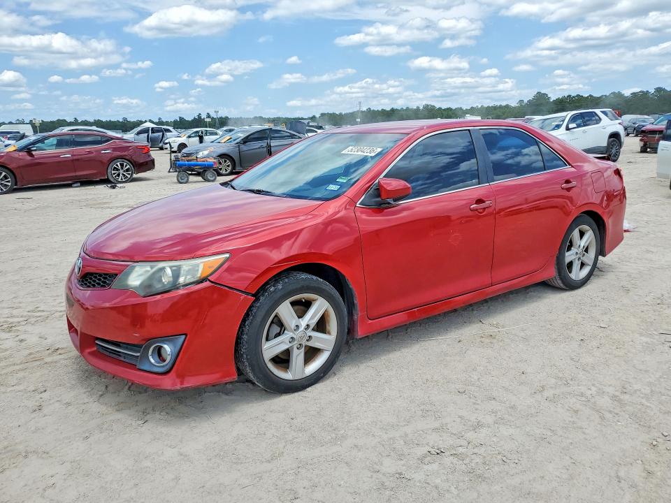 Aukcja sprzedaży 2014 Toyota Camry, vin: 4T1BF1FK4EU781400, numer aukcji: 52304236