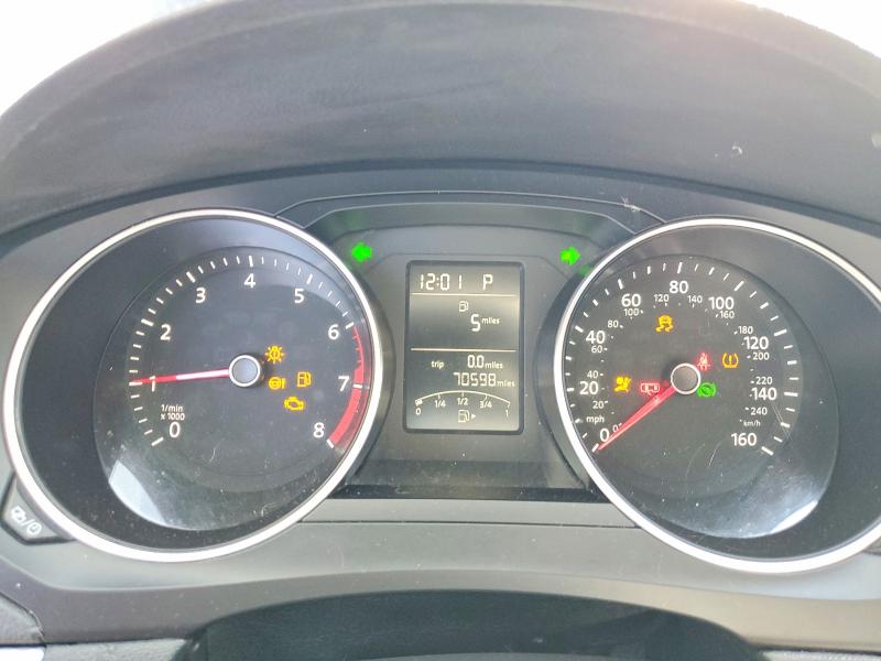 51365636 :رقم المزاد ، 3VWDB7AJ6JM204776 vin ، 2018 Volkswagen Jetta مزاد بيع