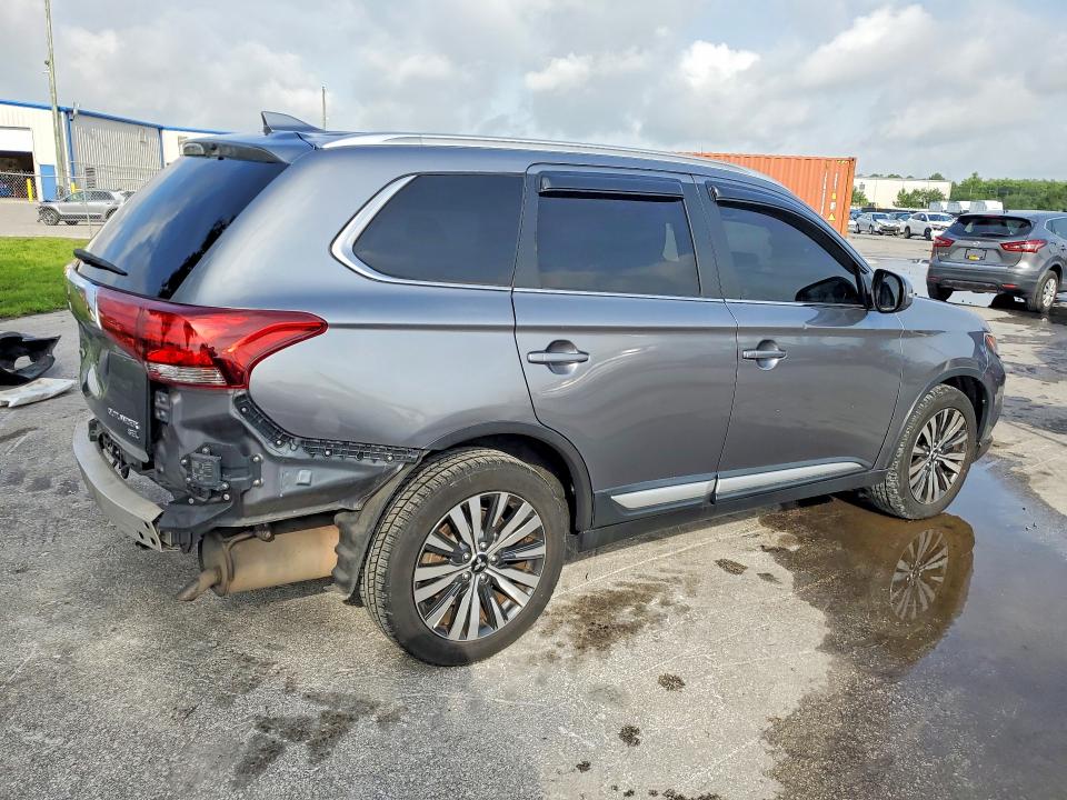 54812606 :رقم المزاد ، JA4AZ3A37KJ001335 vin ، 2019 Mitsubishi Outlander مزاد بيع