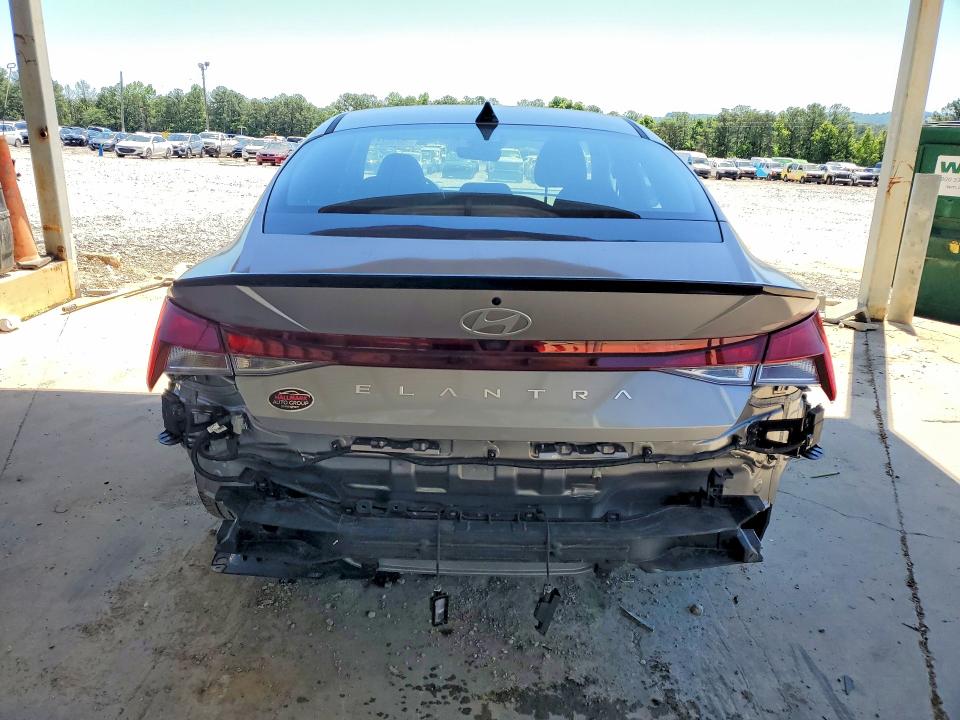 2026 Hyundai Elantra მანქანა იყიდება აუქციონზე, vin: KMHLM4DG5TU105402, აუქციონის ნომერი: 53358446