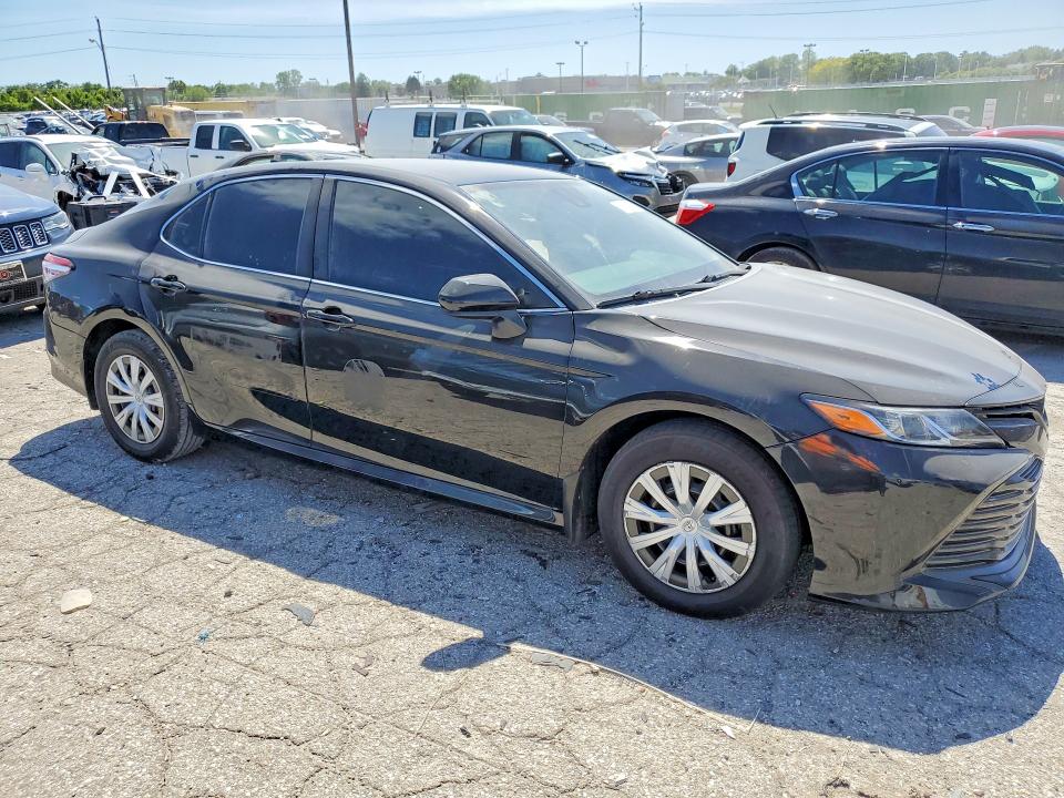Продаж на аукціоні авто 2019 Toyota Camry, vin: 4T1B11HK7KU710585, номер лоту: 53560366