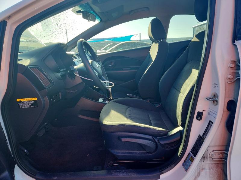54048606 :رقم المزاد ، KNADM4A30H6010295 vin ، 2017 Kia Rio مزاد بيع
