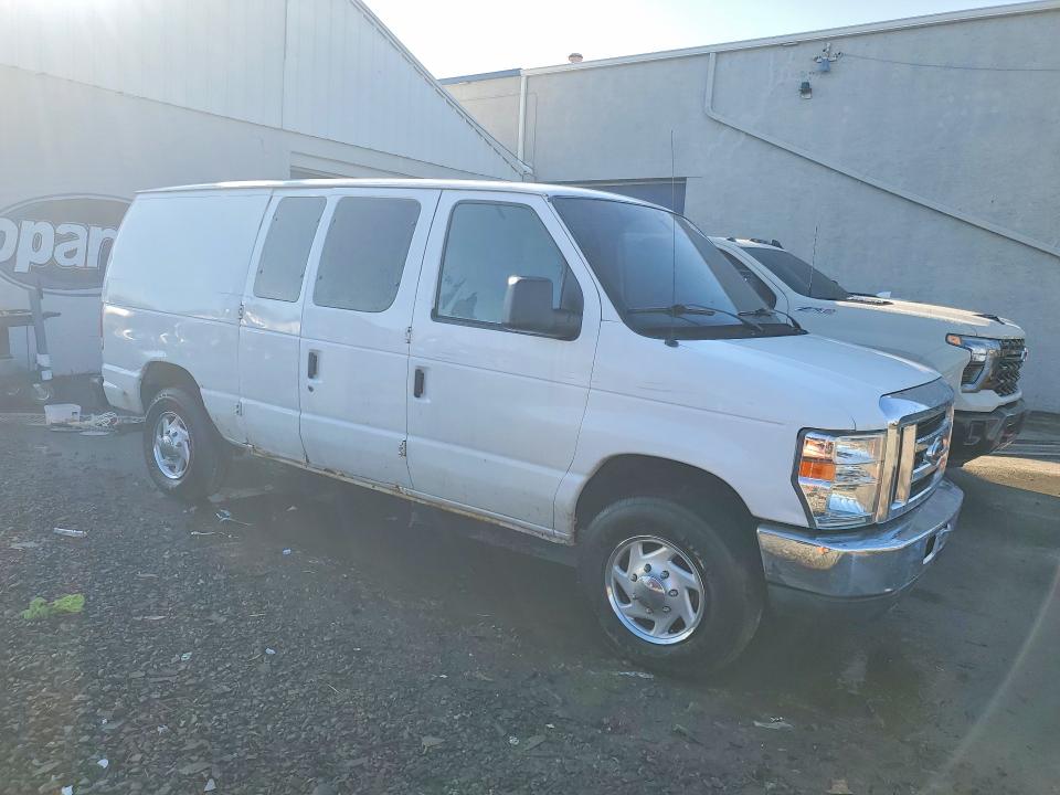 51788016 :رقم المزاد ، 1FTNE24W39DA31976 vin ، 2009 Ford Econoline مزاد بيع
