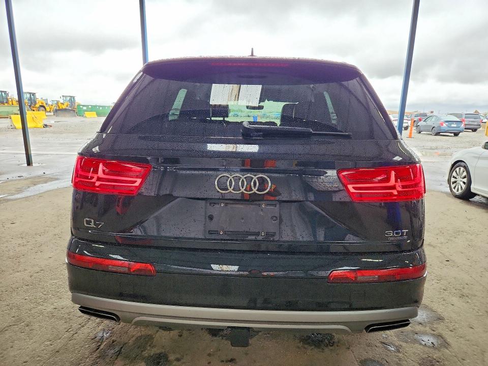 2018 Audi Q7 მანქანა იყიდება აუქციონზე, vin: WA1LAAF71JD028656, აუქციონის ნომერი: 52538916