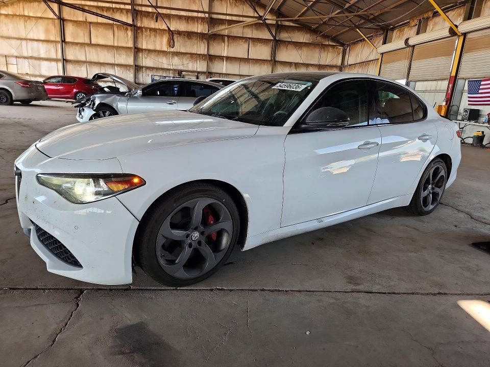 Продаж на аукціоні авто 2017 Alfa Romeo Giulia, vin: ZARFAEBNXH7544544, номер лоту: 54596036