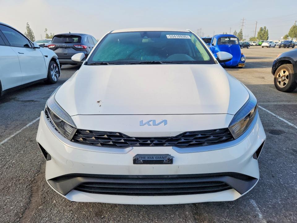 53410936 :رقم المزاد ، 3KPF24AD6NE466205 vin ، 2022 Kia Forte مزاد بيع