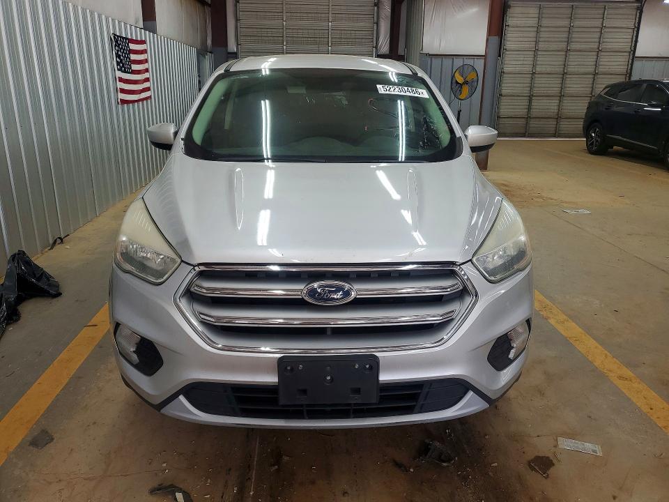 Продаж на аукціоні авто 2017 Ford Escape, vin: 1FMCU9GD0HUA56454, номер лоту: 52230486